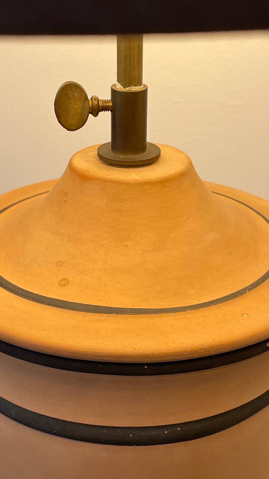 Lampe terracotta façon chanel vintage