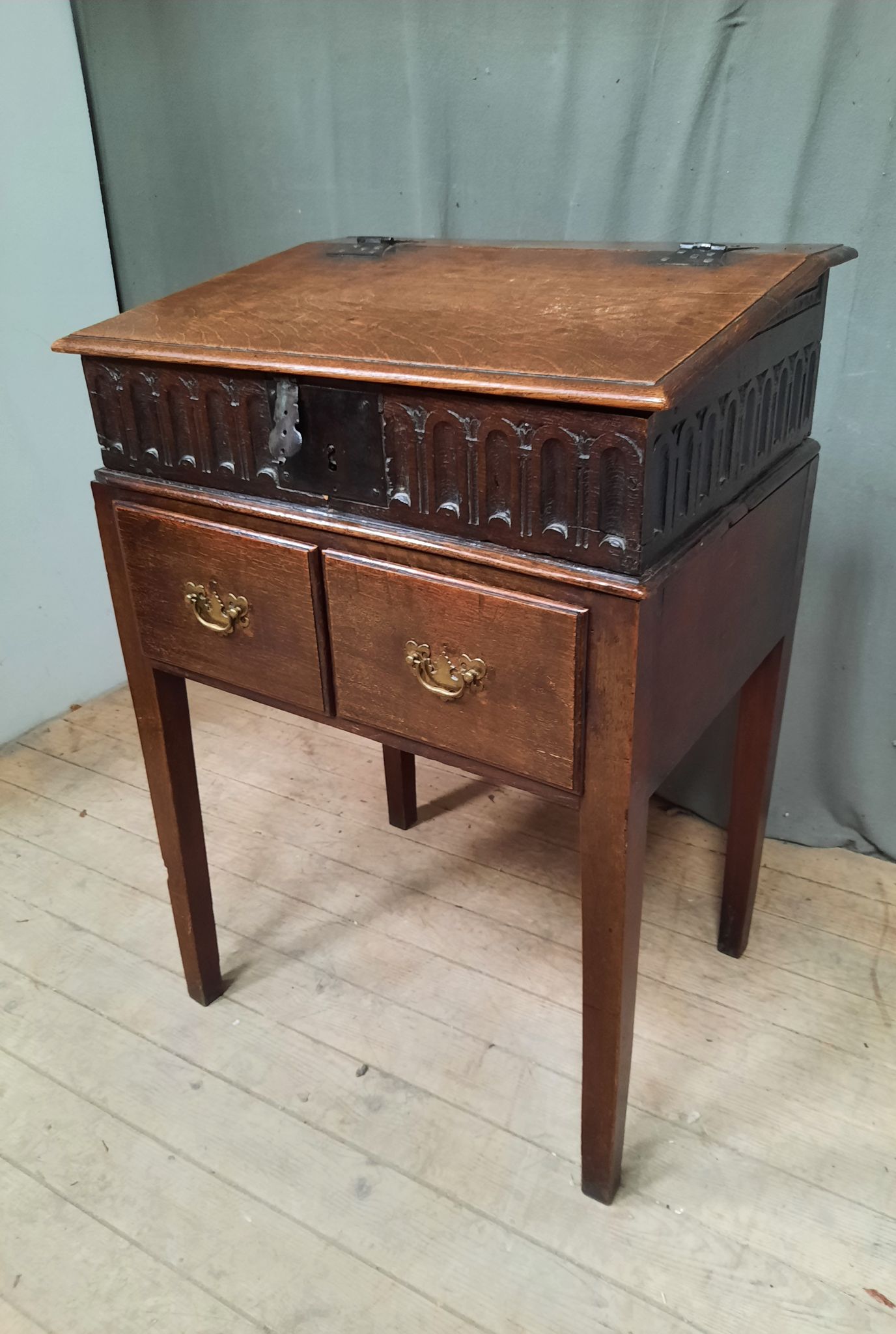 Meuble pupitre