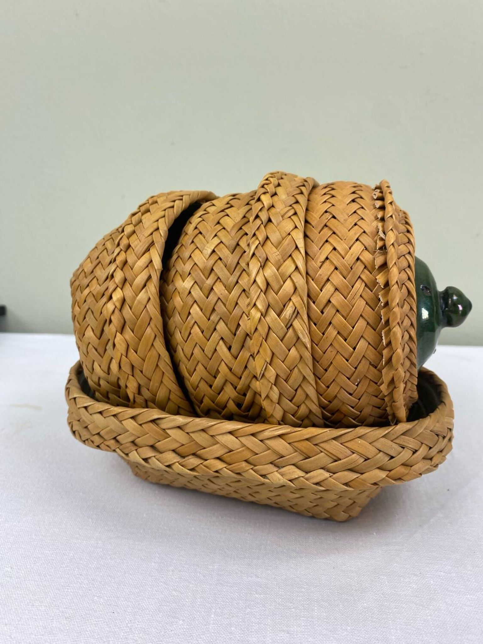 Vintage ethnic service