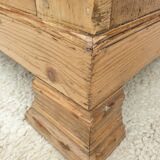 French countryside buffet serving Orme and Pitchpin XIXe