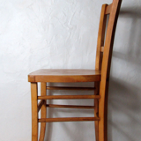 Chaise en bois vintage