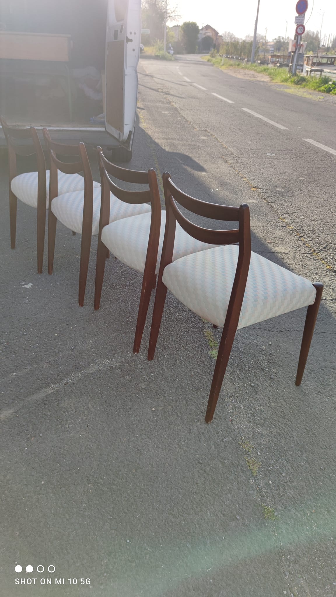 Série de 4 chaises scandinave vers 1960