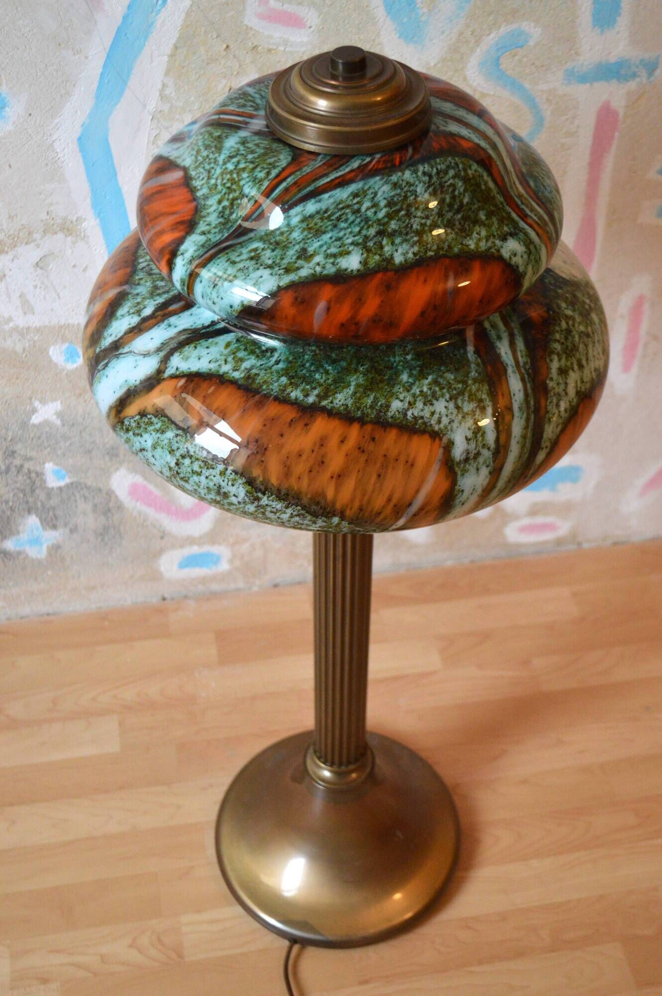 Art Nouveau design lamp from the 60s in Murano glass