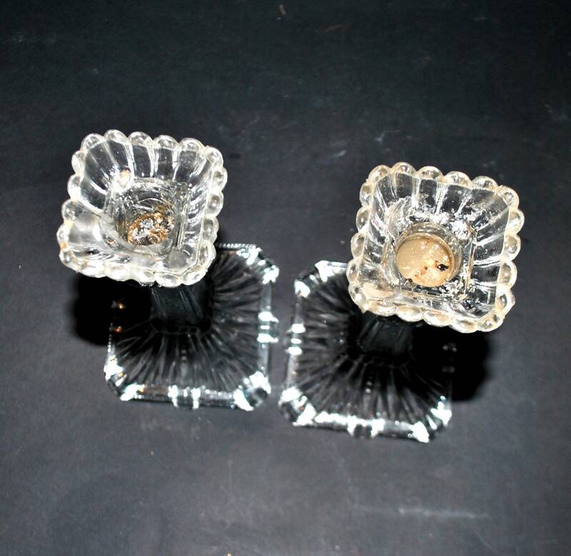 Set of 2 Egyptian-decorated candlesticks, Vallerysthal glassware, 1900