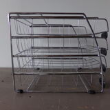 Bench of 4 metal mail baskets