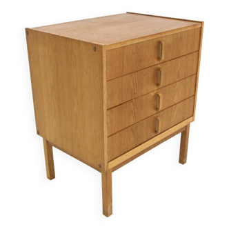 Scandinavian oak chest of drawers, Bertil Fridhagen, Bodafors, Sweden, 1960