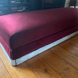 Bed storage bench