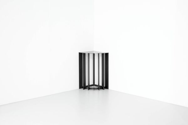 Console '' Blue Moon '' par Franck Robichez pour Dritsh, Paris 1990s.