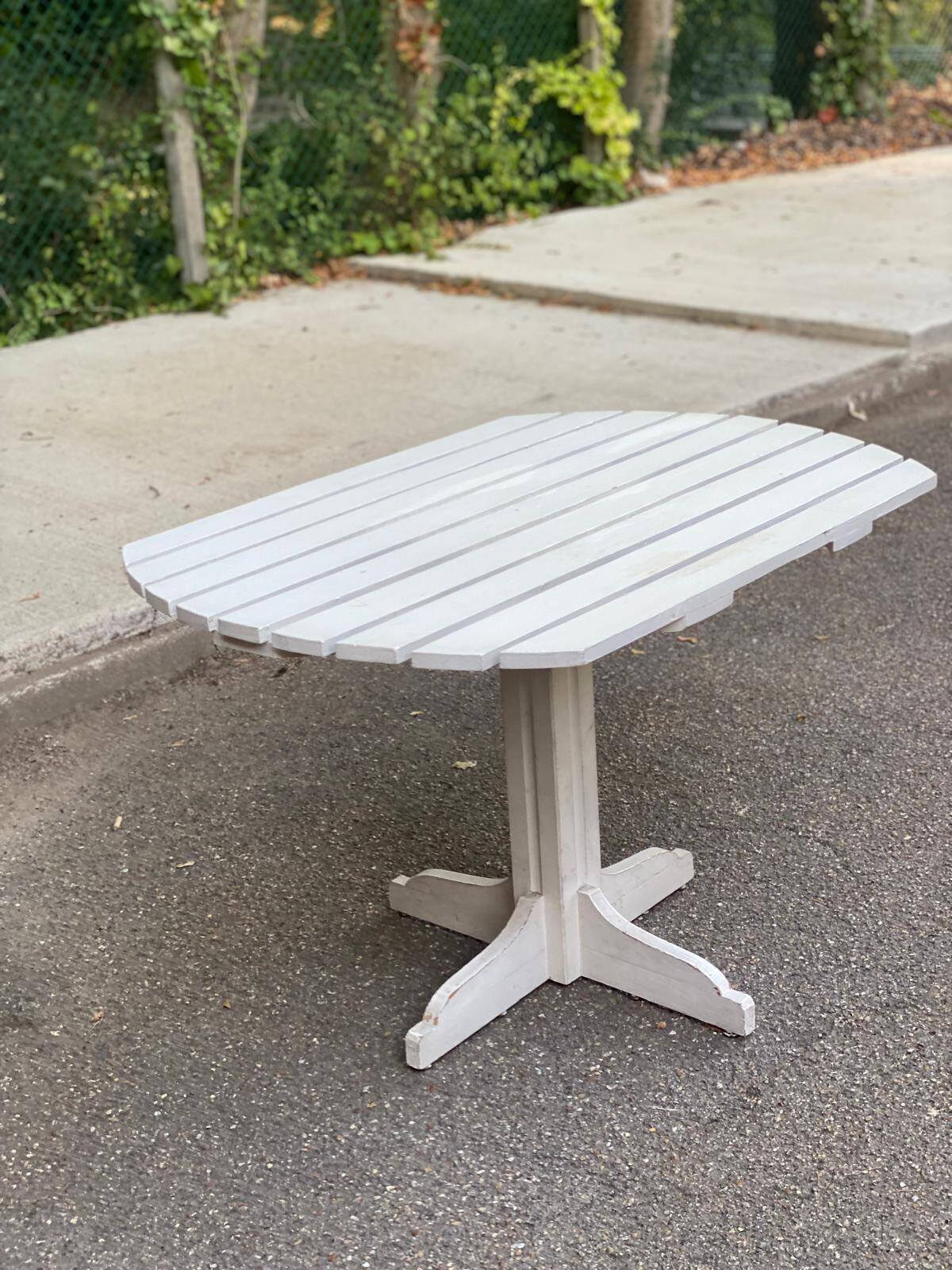 White solid wood bistro style garden table for 4 people
