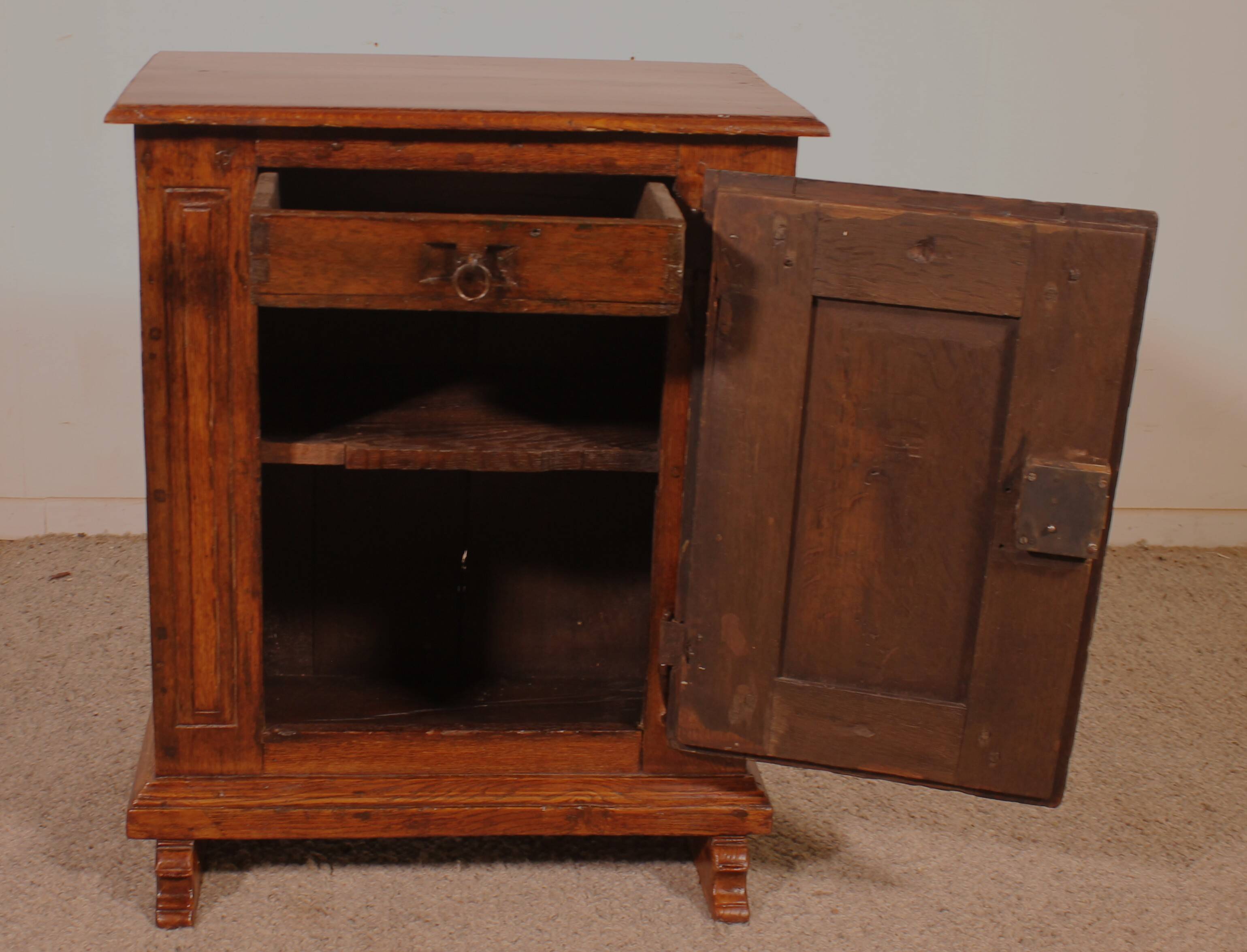 17th Century Oak Beguinage Piece