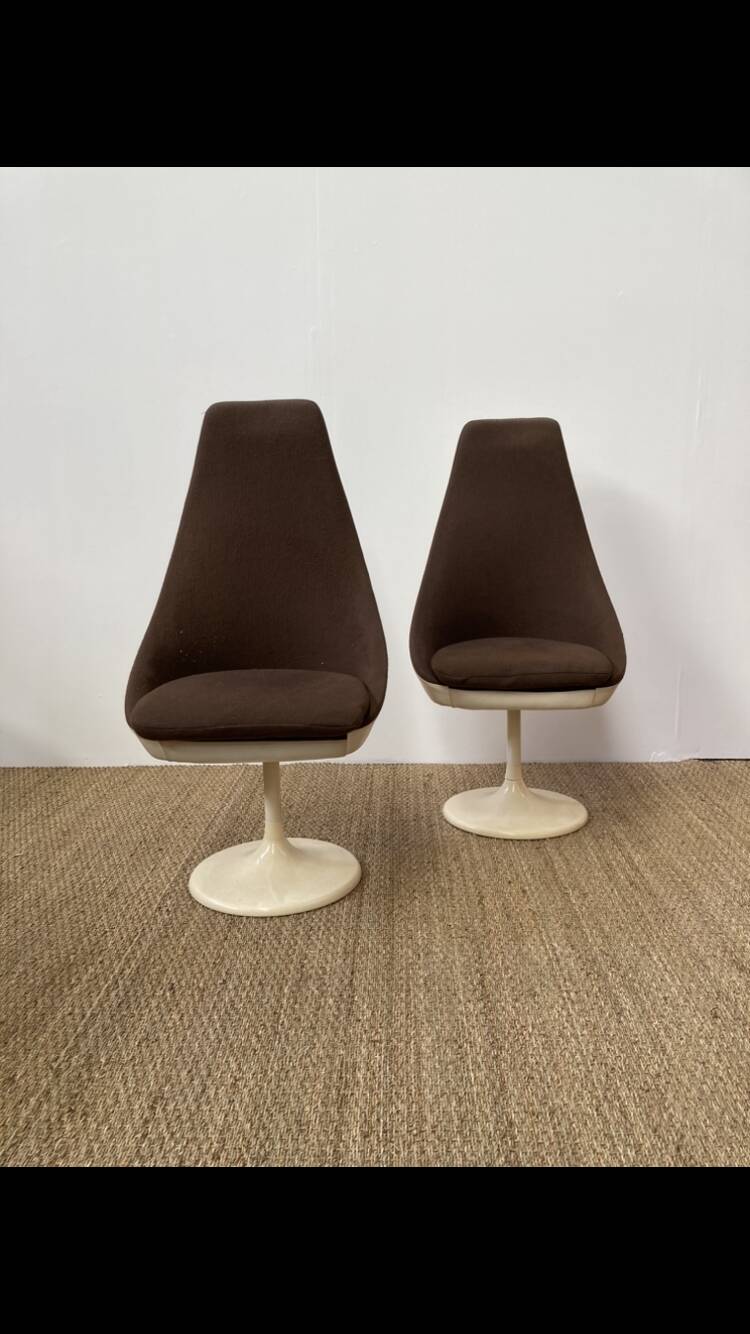 Chaises pied tulipe années 1970