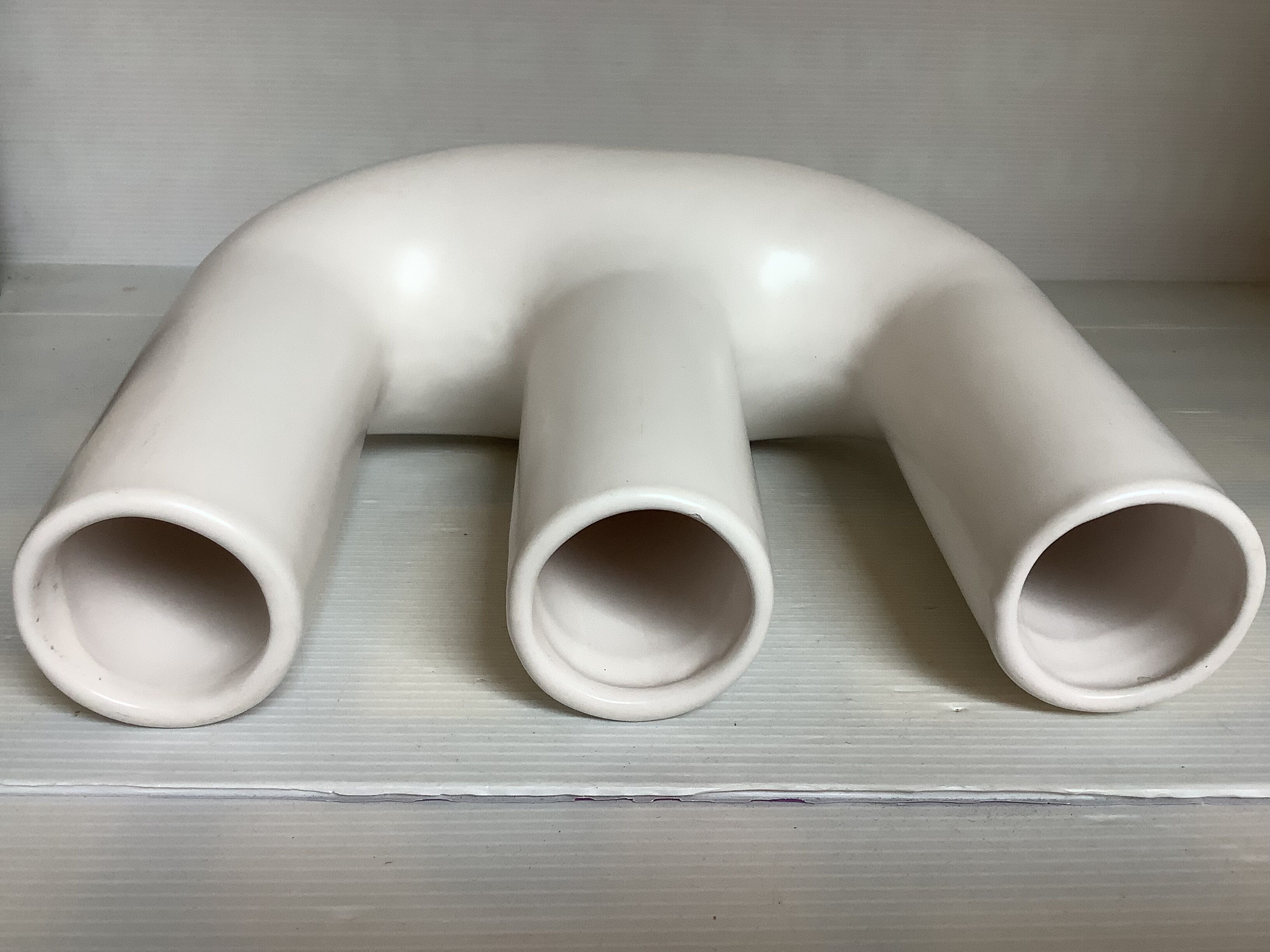 Large white vase in Tamegroute style