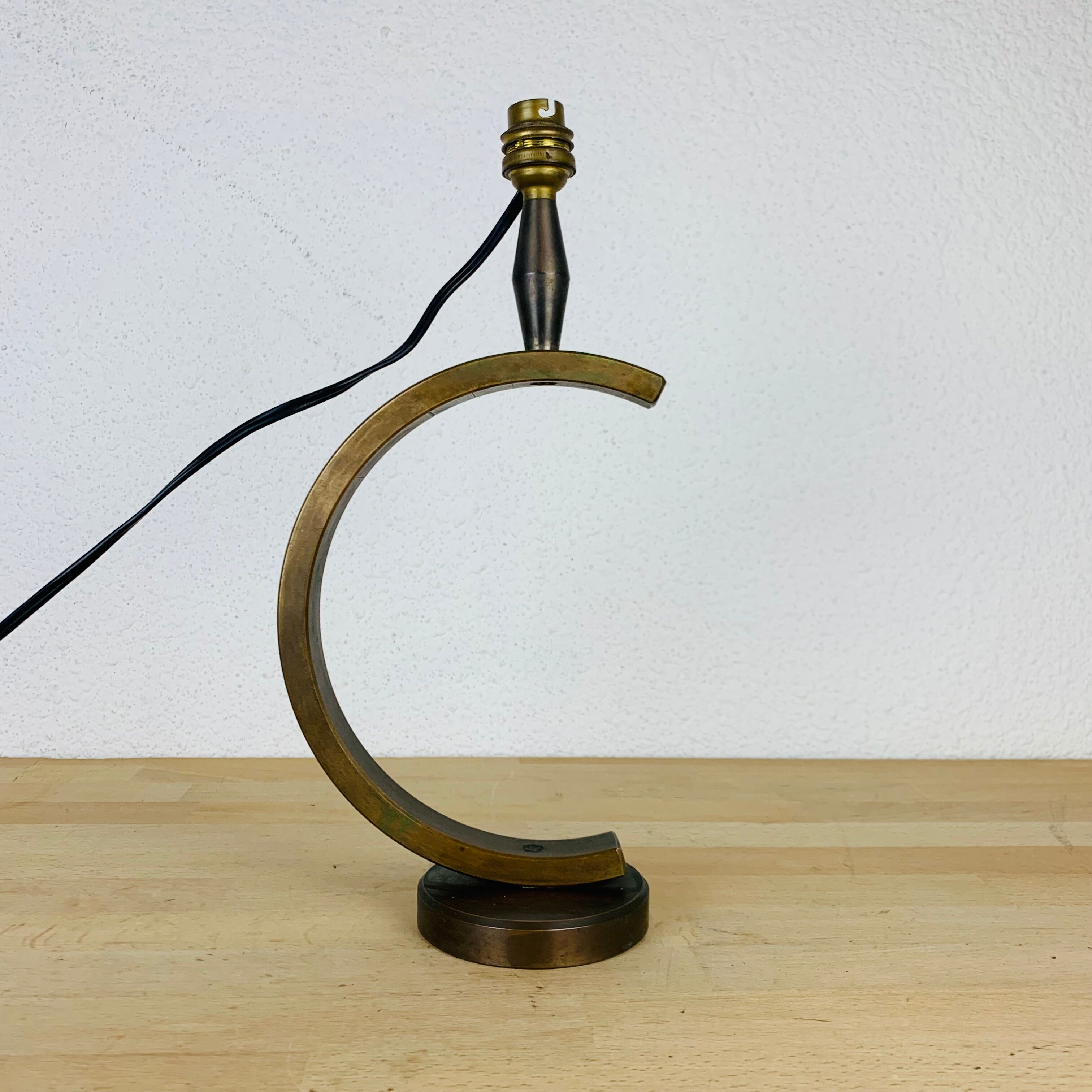 Sculptural brass lamp modernist style 50s