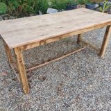 Farm table
