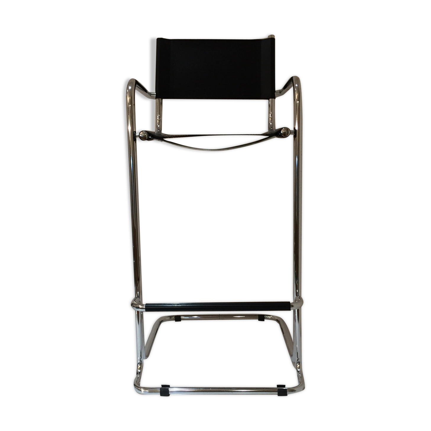 Cantilever design bar