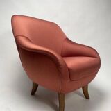 Mid-Century Armchair in Pink Satin in the style fo Gio Ponti, Italy, 1950s