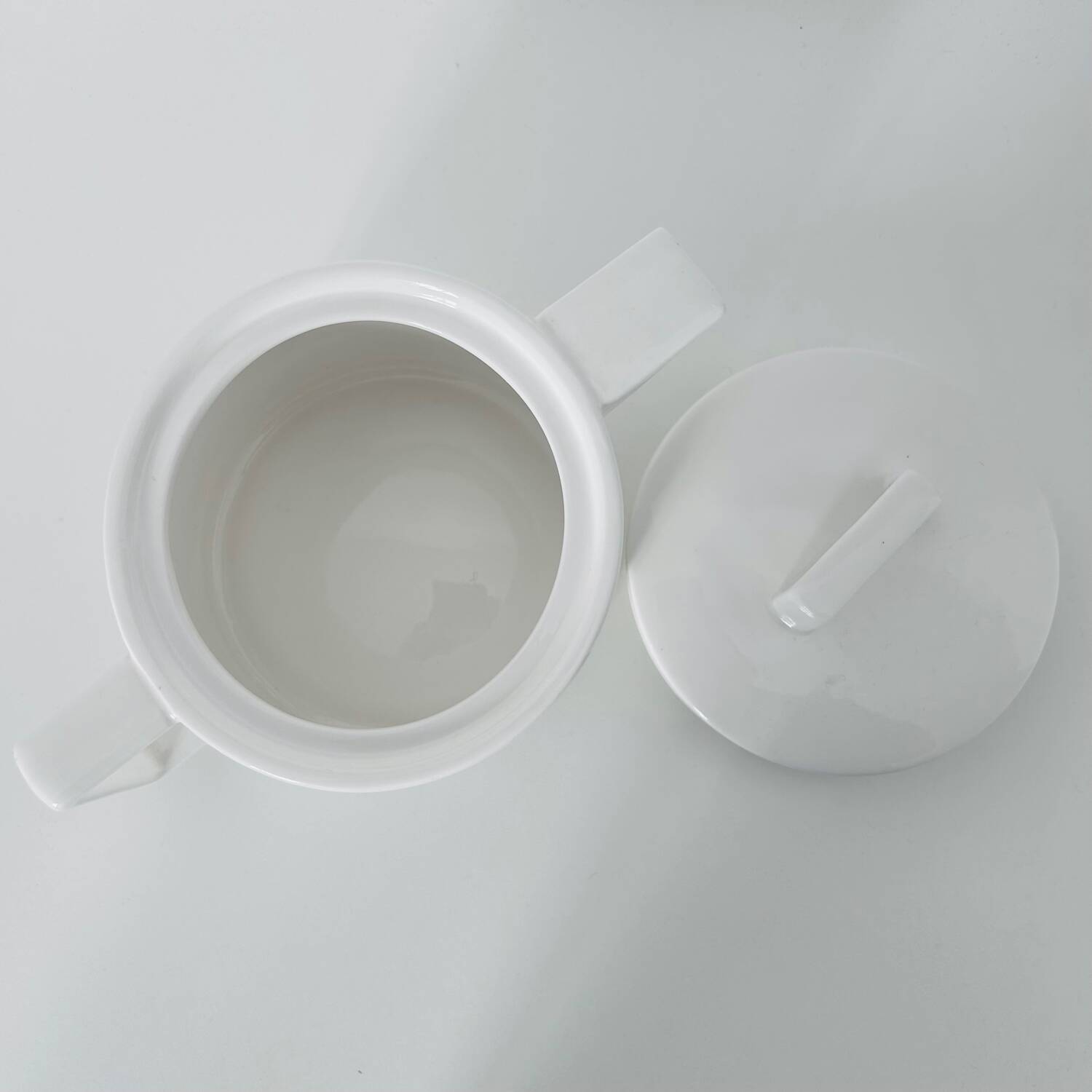 Bourroulec Brothers designer teapot for Monoprix