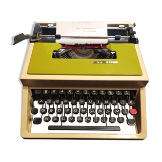 Typewriter LJ 315 Olive Green