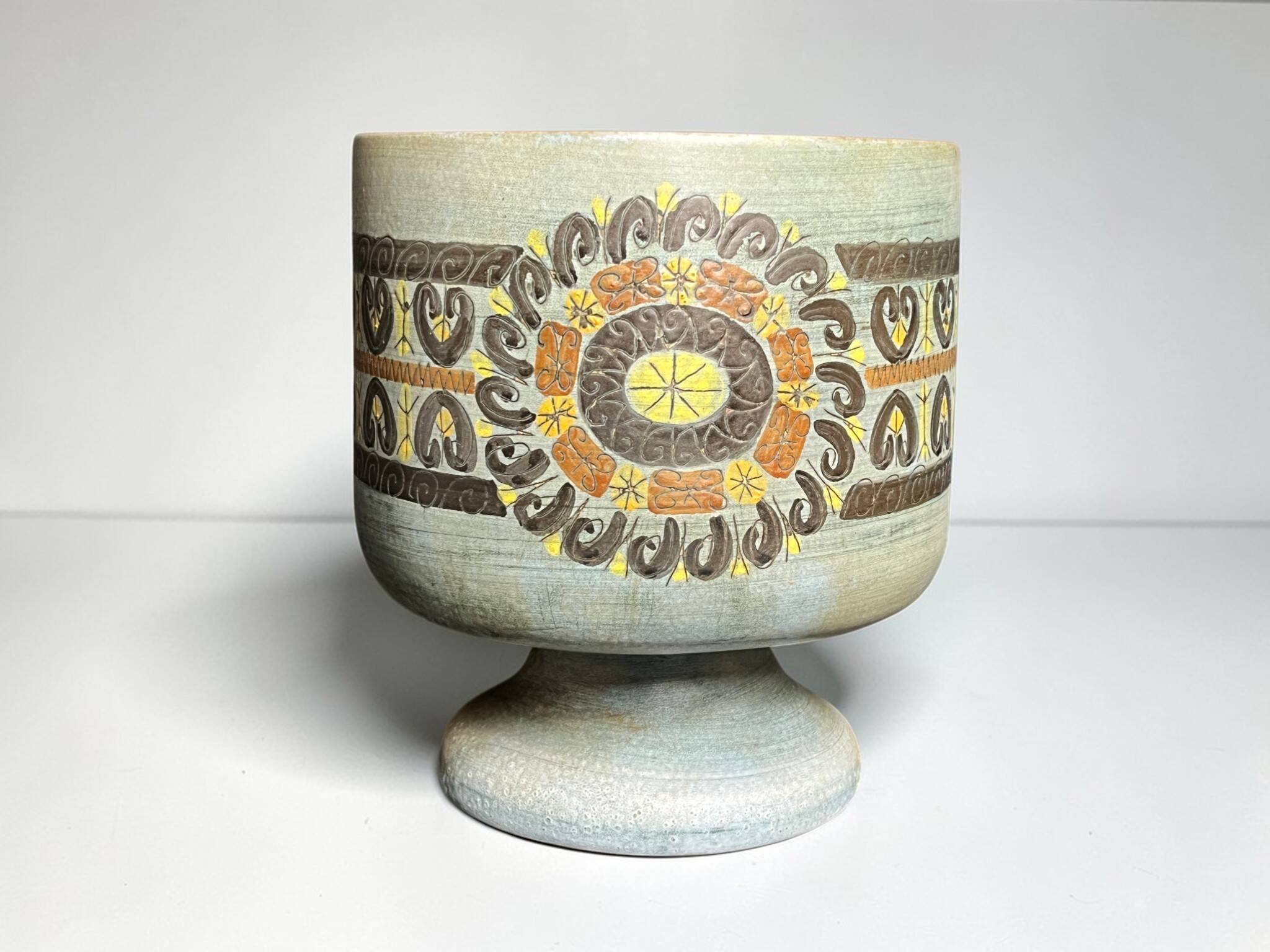 Vallauris, polychrome earthenware cache pot vase by Jean Lespinasse circa 1960