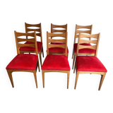 Suite de 6 chaises en chêne et assises de velours rouge