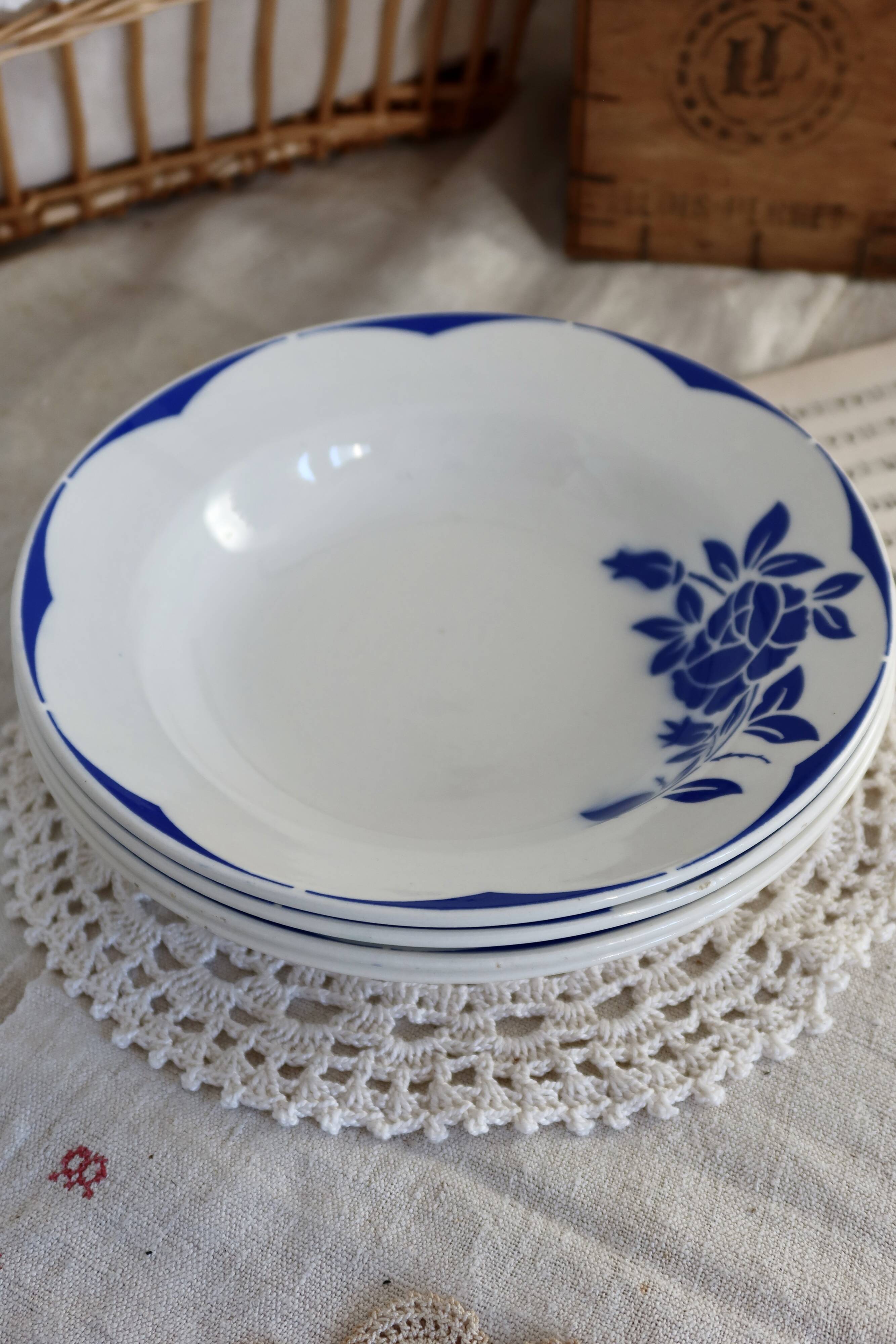 4 vintage Digoin Sarreguemines earthenware soup plates, Corsica model