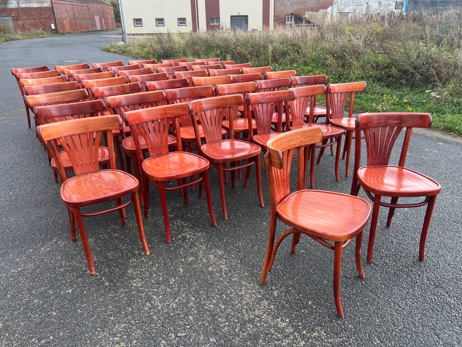 Set of 44 bistro chairs