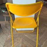 Chaise pliante jaune