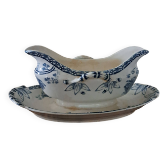 Sauceboat on blue ironstone frame Royat Sarreguemines U&C