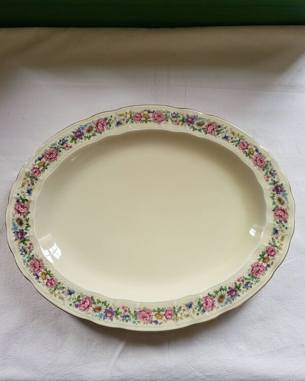 Limoges Bernardaud grand Plat ovale en porcelaine