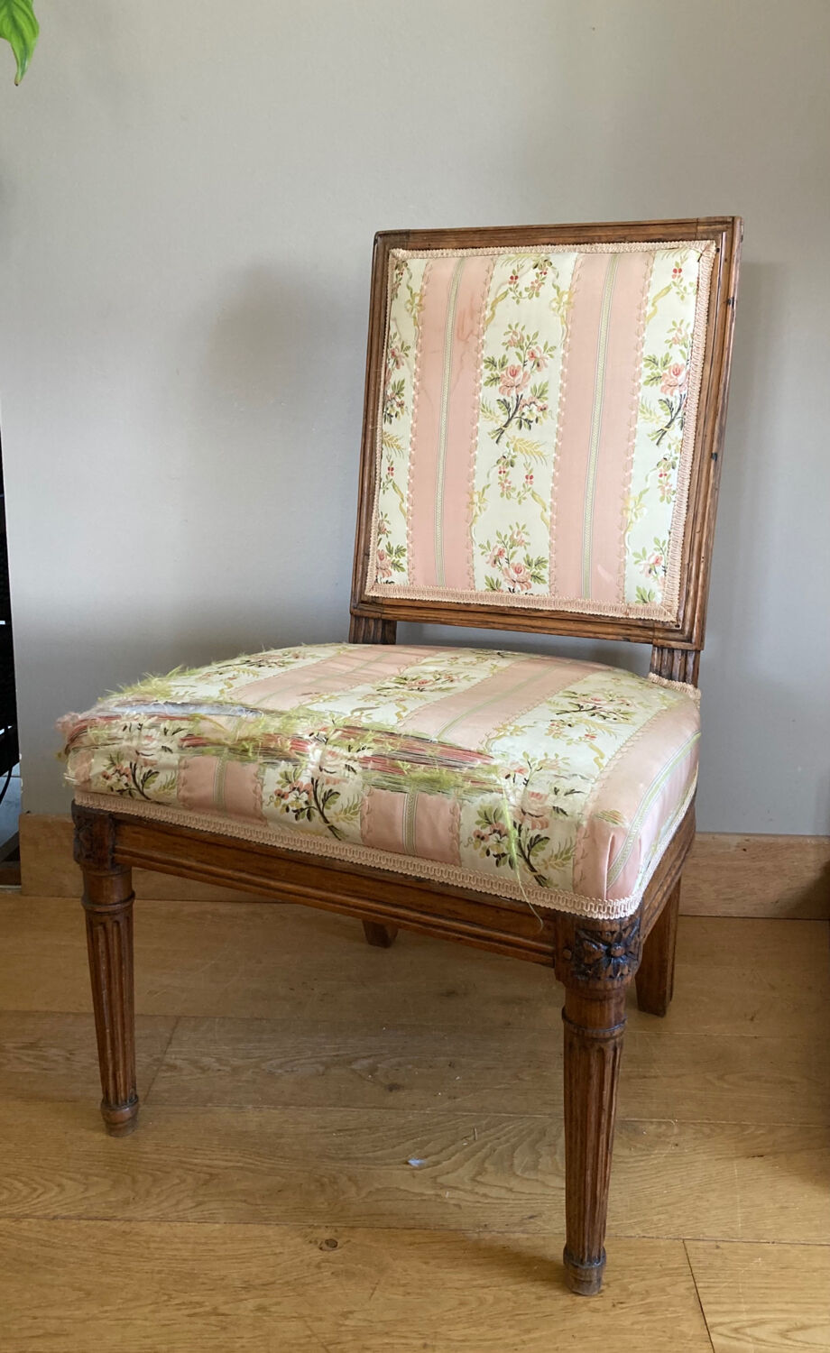 Low chair Louis XVI cherry pegged early nineteenth era
