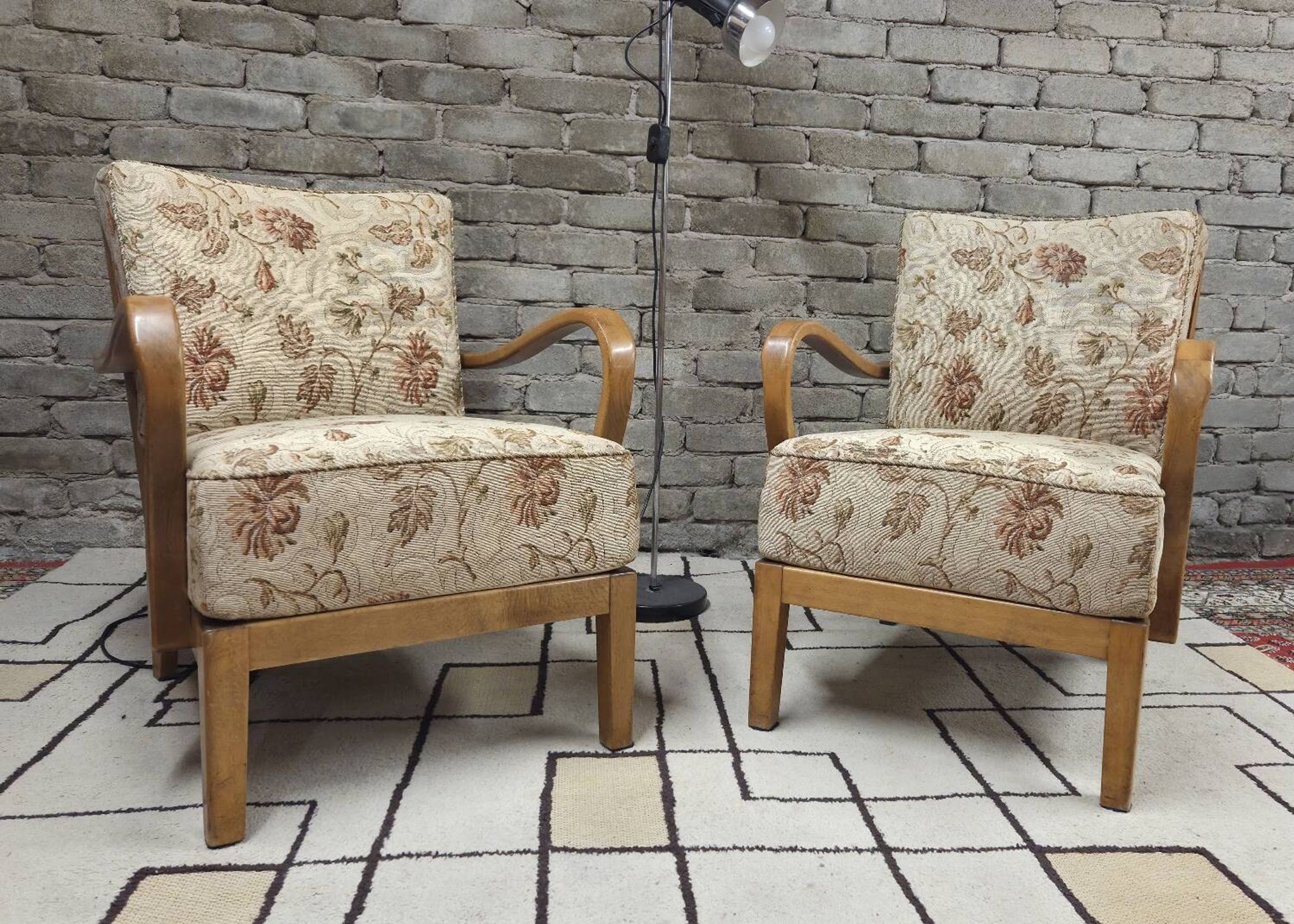 Pair of vintage Scandinavian armchairs from the 60s-70s.