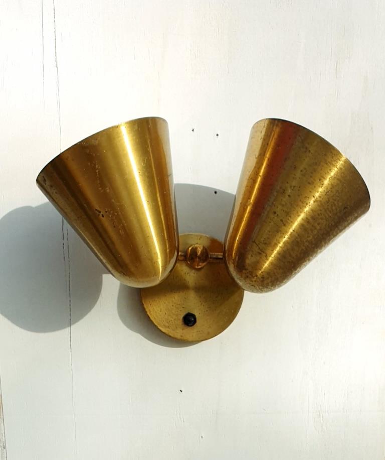 Double wall lamp adjustable brass cocottes