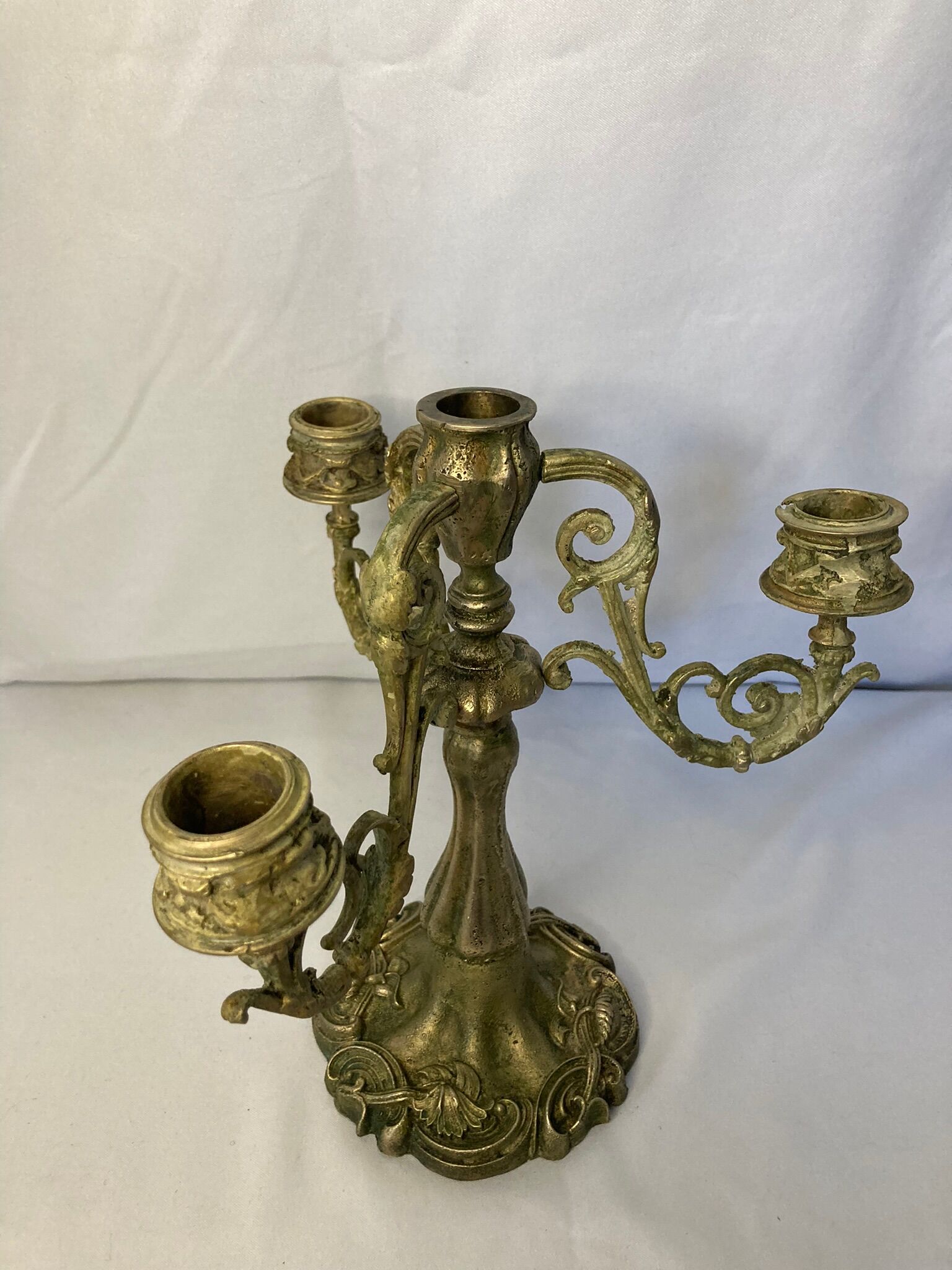 Old three-pointed bronze chandelier early twentieth century