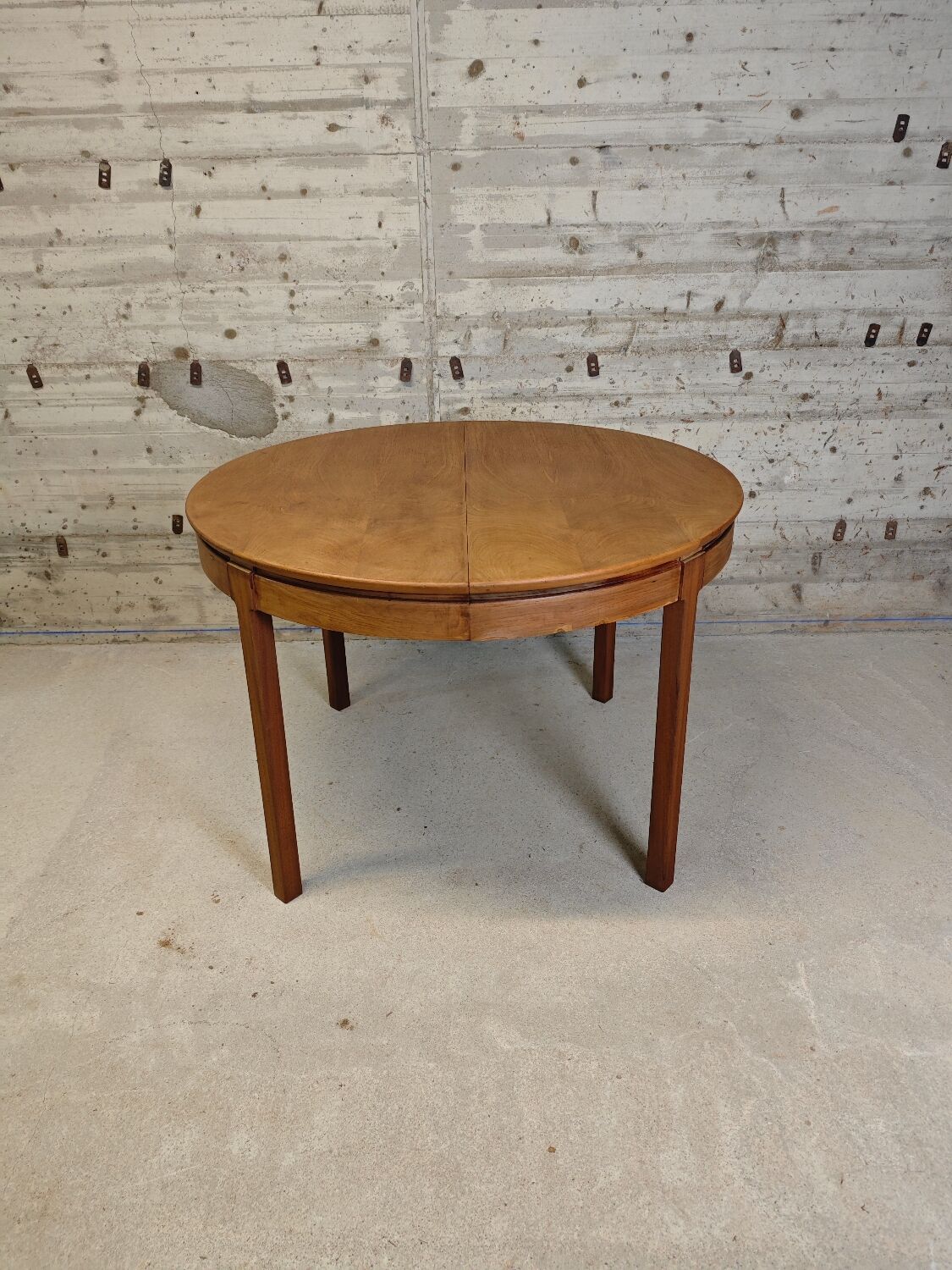 Vintage round table