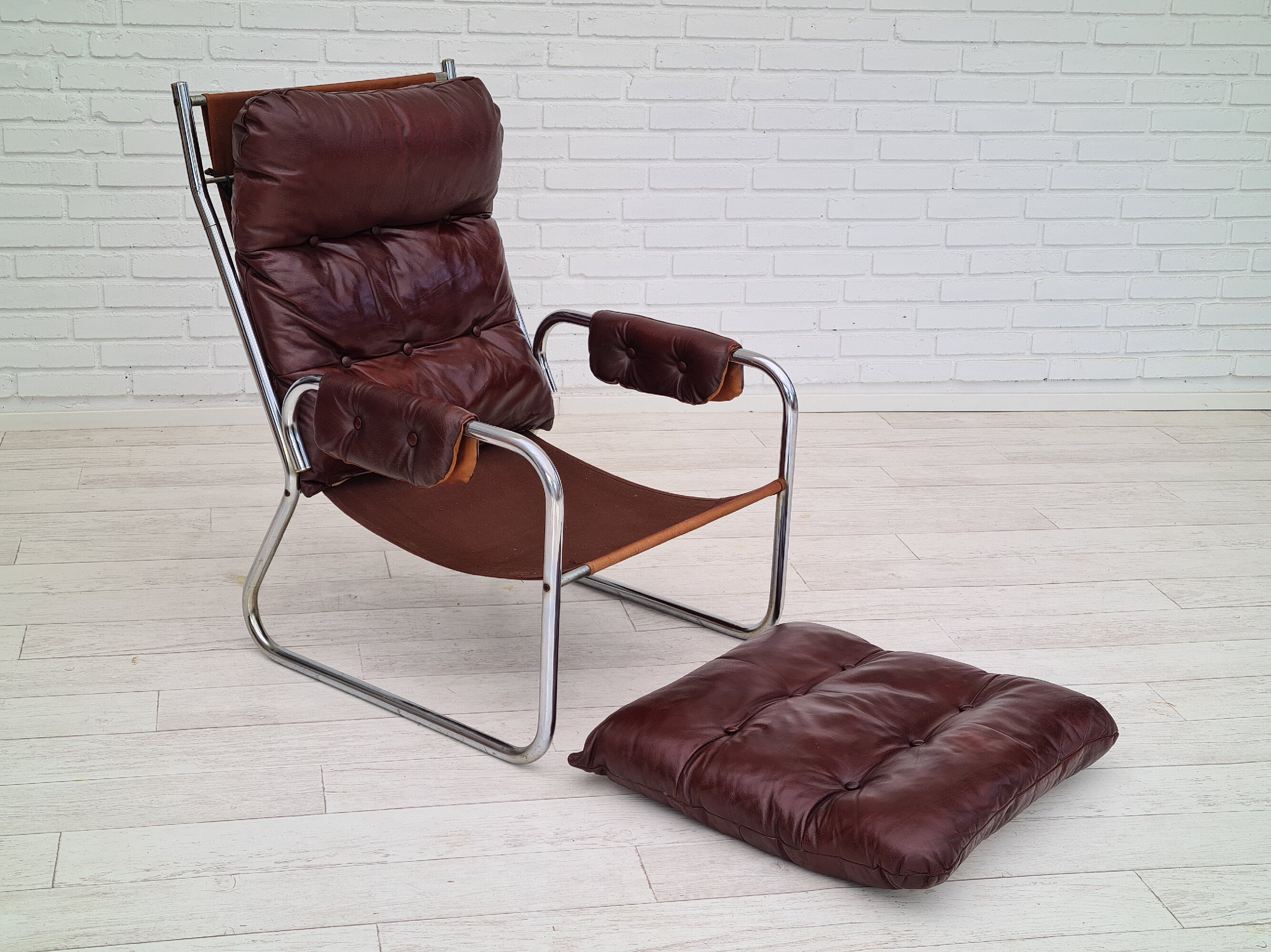 Années 70, design danois, chaise longue, cuir, état d’origine