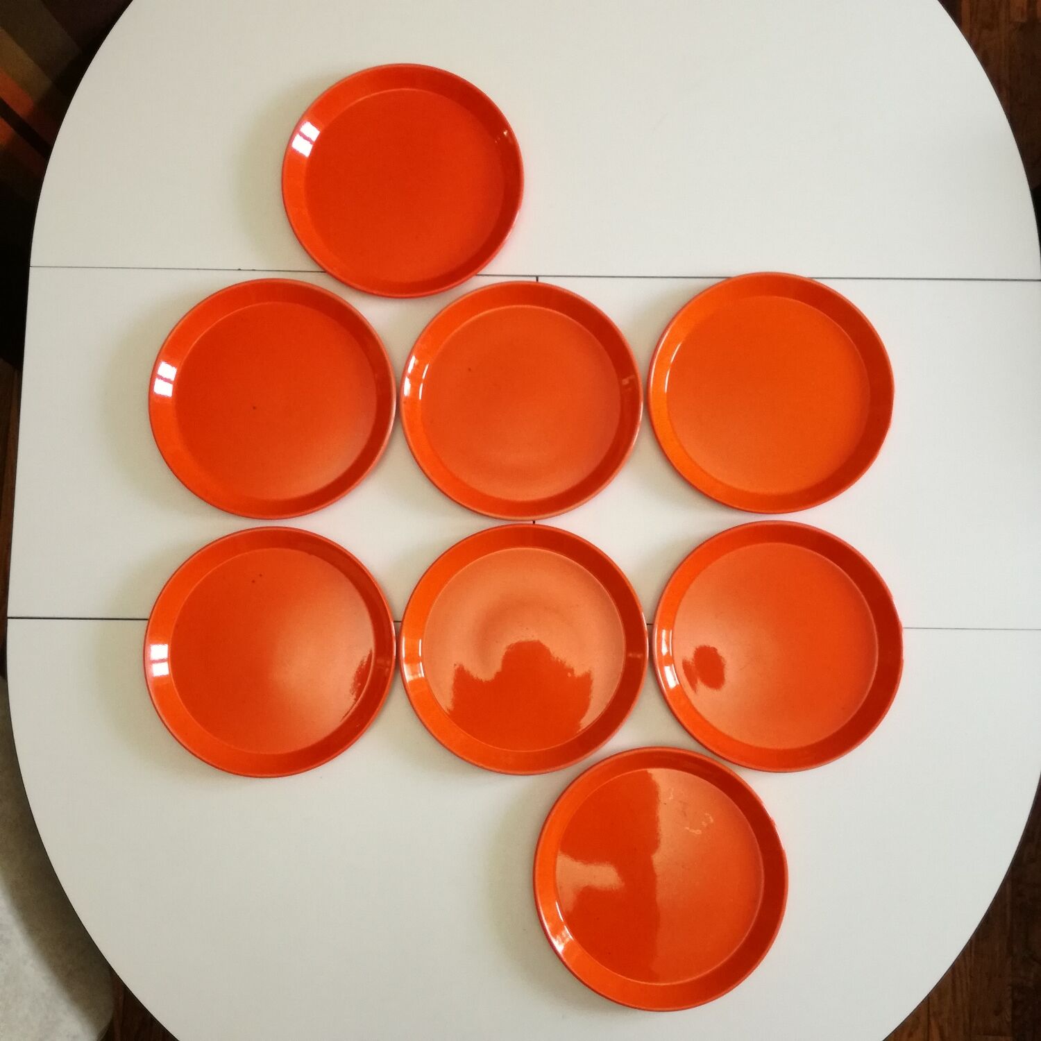 Orange mbfa Pornic 1970 plates, set of 8