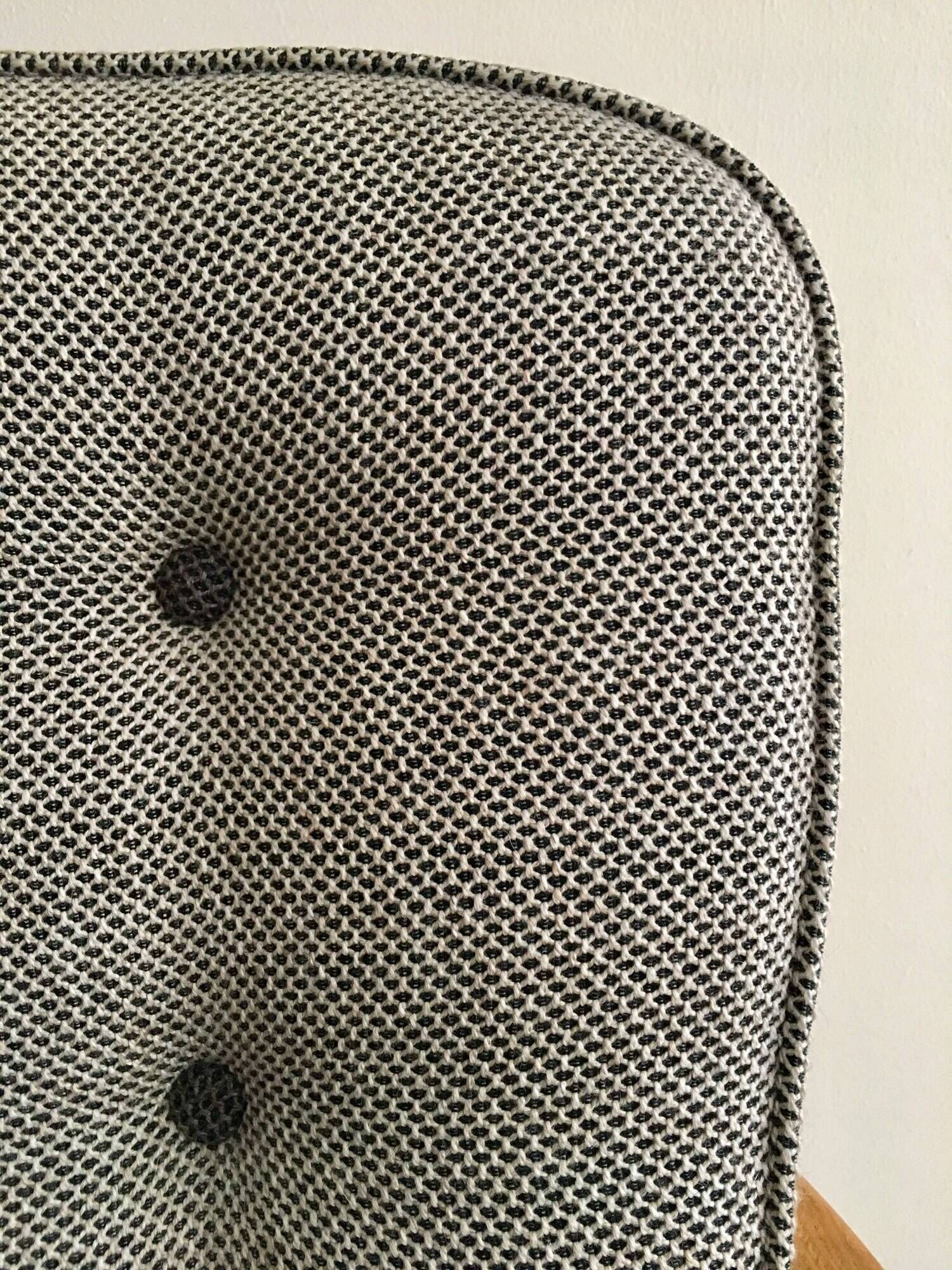 Armchair model José by Guillerme and Chambron, 1970