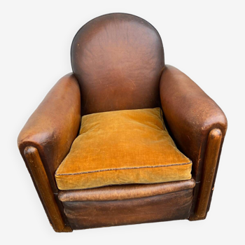 Leather club chair