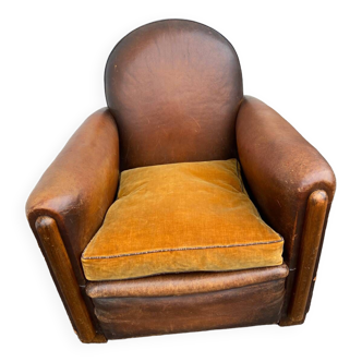 Leather club chair