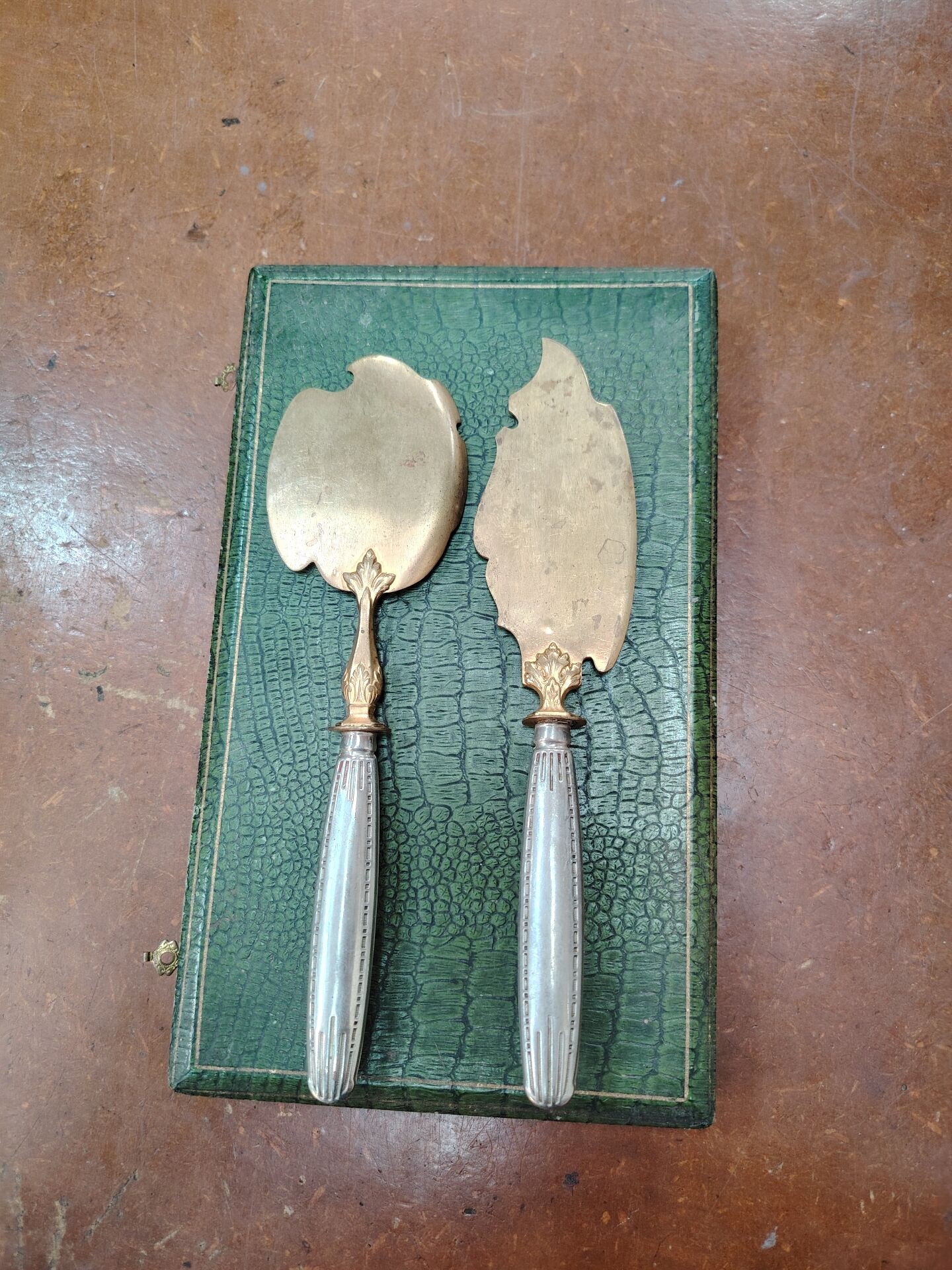 Antique fish service 2 pieces in box – Belle Époque silverware