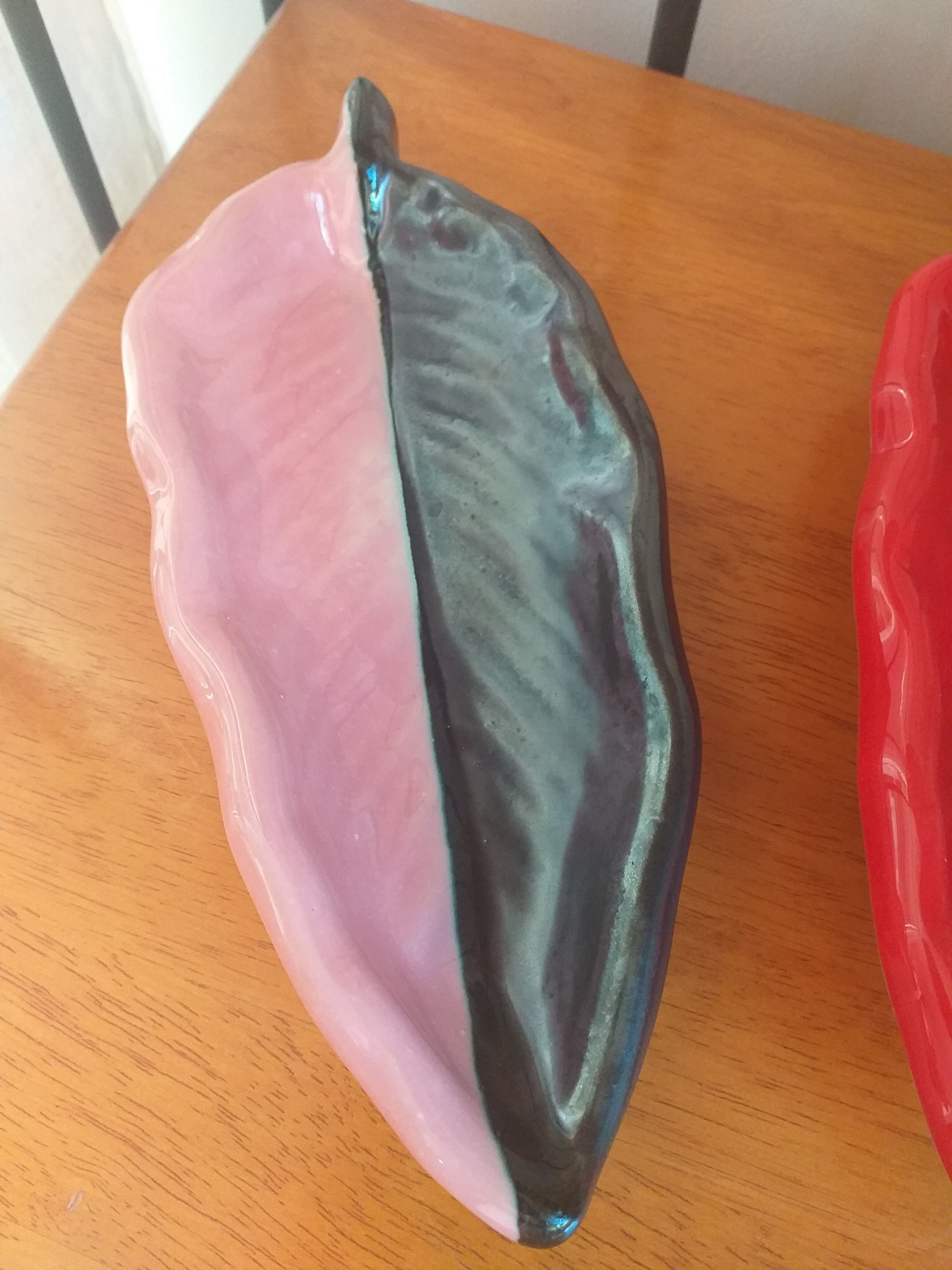 Vallauris porcelain cups