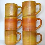 6 Arcopal coffee mugs in very good condition