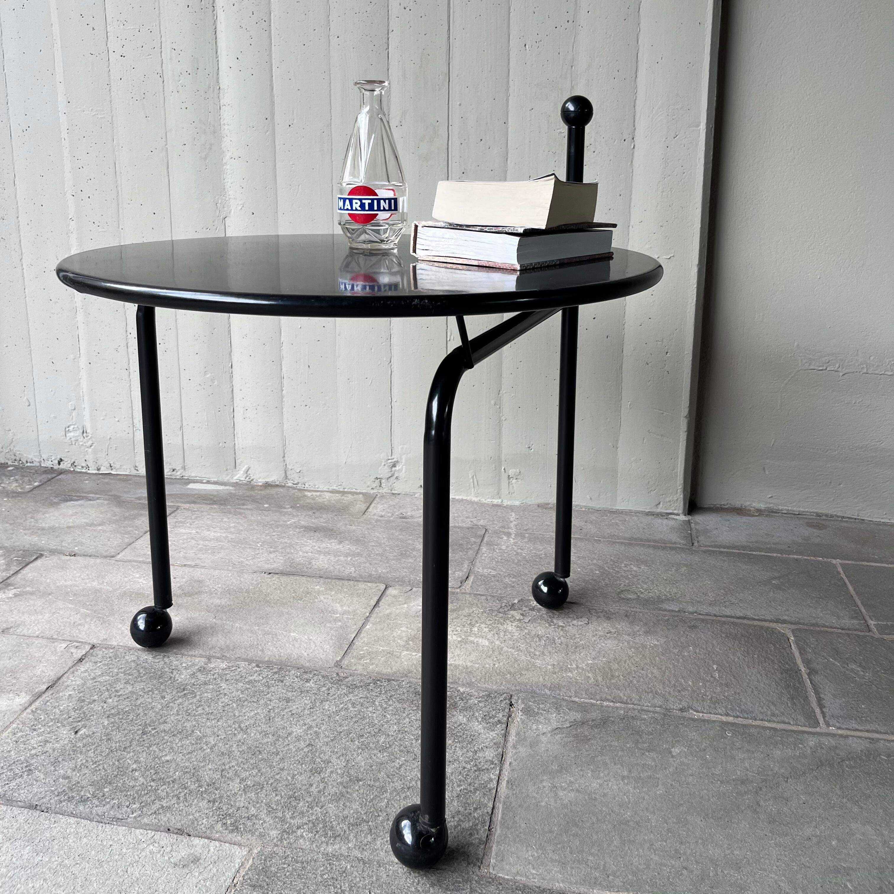 Bogen coffee table, Tord Björklund, Ikea, 1986