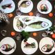 Set de 12 assiettes plates et grand plateau Poisson fruits de mer faïence Pornic France 60s