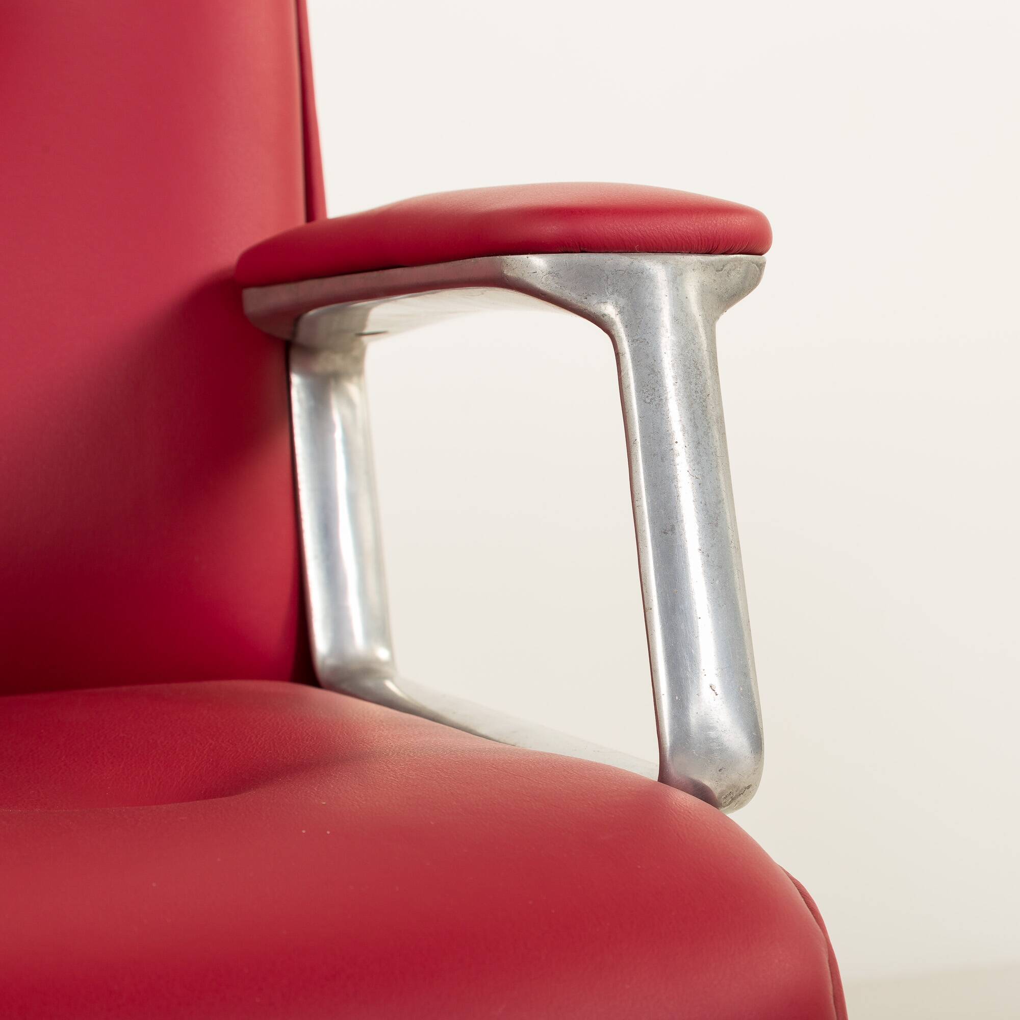 Office chair by Osvaldo Borsani for Tecno, 1970s