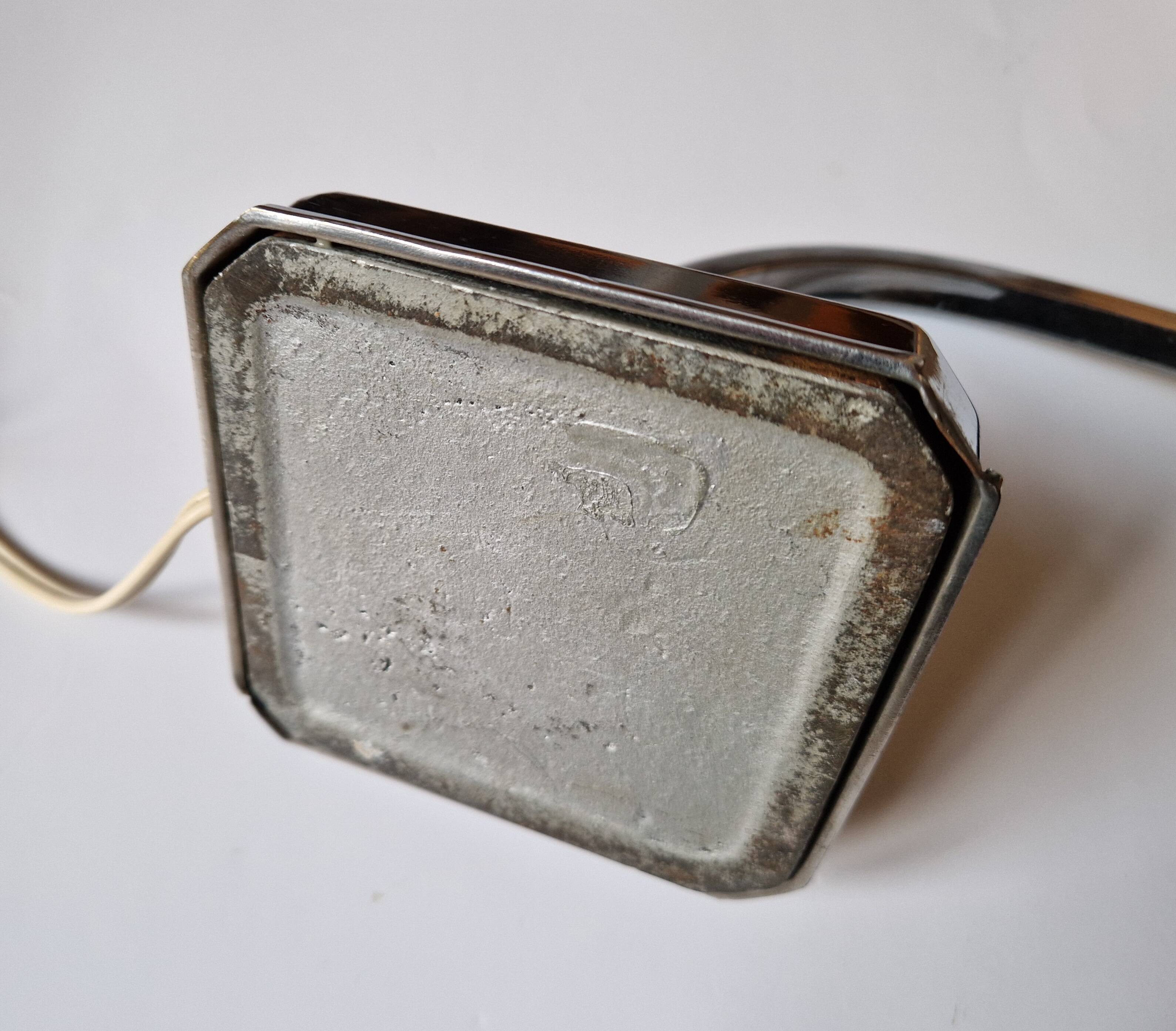 Pirouette art deco desk lamp, 1930s, chrome-plated metal