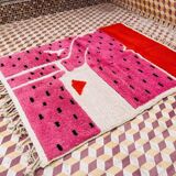 Hand-woven pink Berber rug
