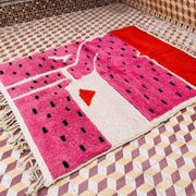 Hand-woven pink Berber rug