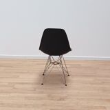 DSR chair by Charles & Ray Eames, Vitra