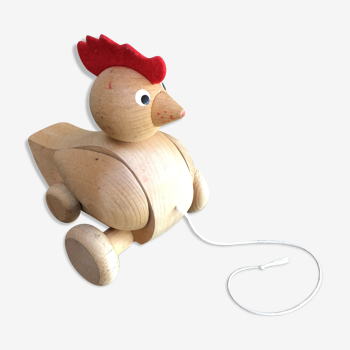 Wooden hen to shoot